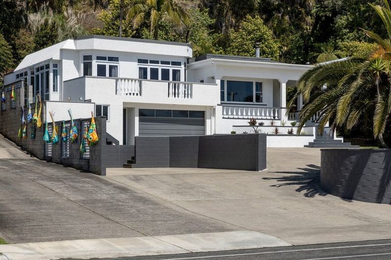 Photo of property in 218 Pohutukawa Avenue, Ohope, 3121