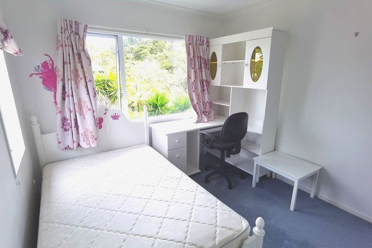 Photo of property in 123a Glendhu Road, Bayview, Auckland, 0629