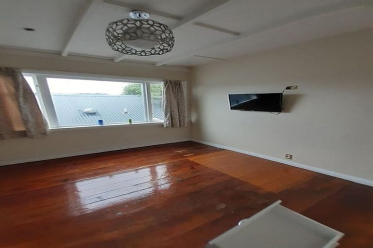 Photo of property in 1-3 Mudges Terrace, Newtown, Wellington, 6021