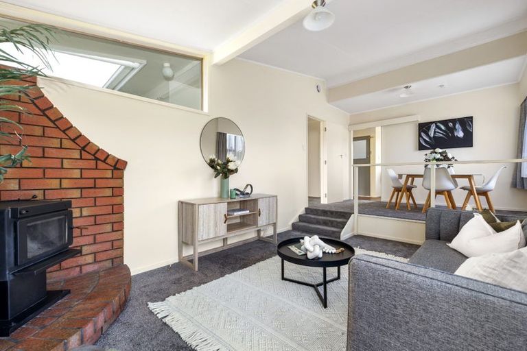 Photo of property in 73 Brandon Street, Featherston, 5710