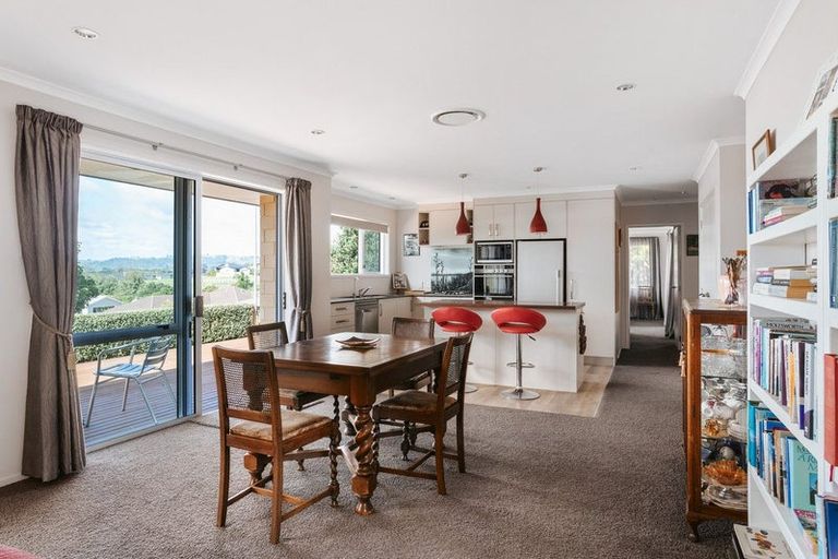 Photo of property in 17 Lynley Park Drive, Omokoroa, 3114