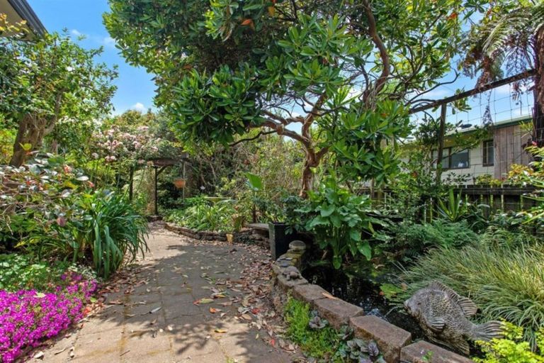 Photo of property in 12 Bluett Road, Ohope, 3121