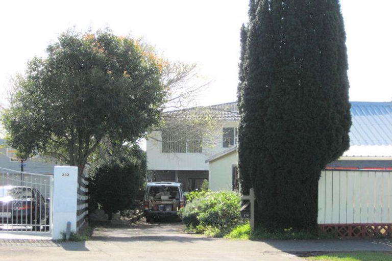 Photo of property in 210 Tukapa Street, Westown, New Plymouth, 4310