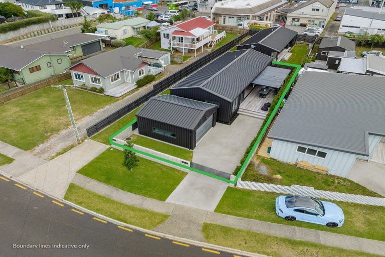 Photo of property in 107b Barbara Avenue, Whangamata, 3620