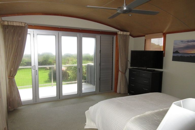 Photo of property in 13 Rodney Avenue, Te Horo Beach, Otaki, 5581