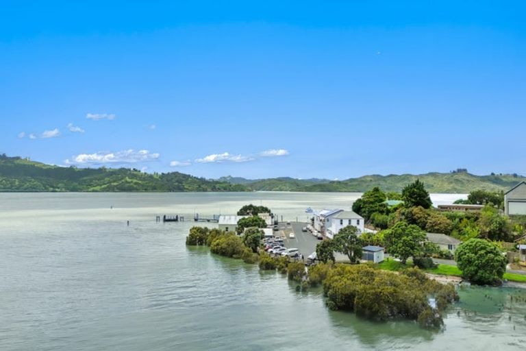 Photo of property in 4 Russell Esplanade, Rawene, Kaikohe, 0473