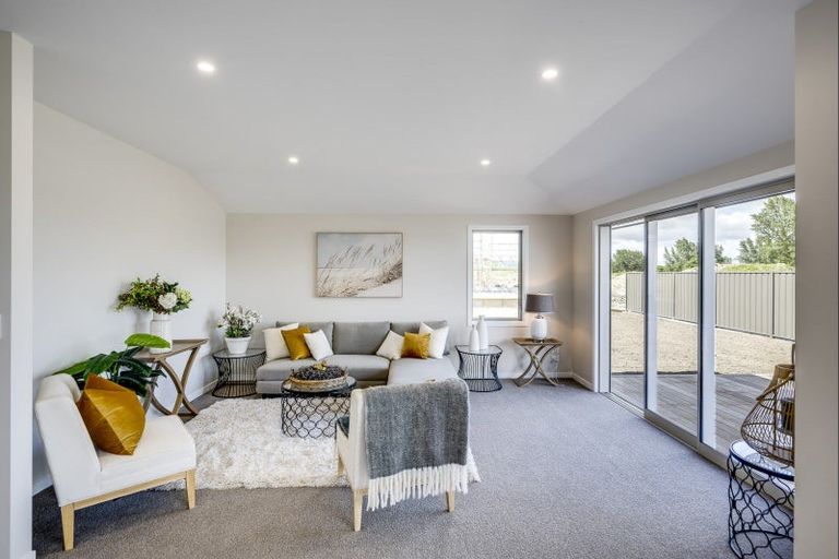 Photo of property in 96 Belgrove Drive, Waipukurau, 4200