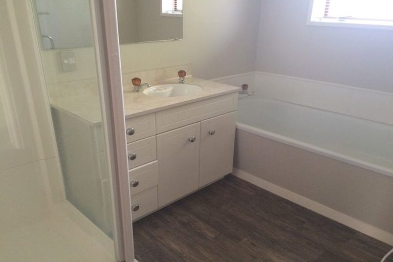 Photo of property in 2/57 Ranfurly Street, St Albans, Christchurch, 8014