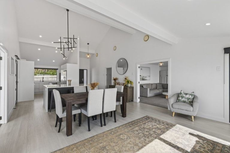 Photo of property in 105 Parklands Avenue, Bell Block, New Plymouth, 4312