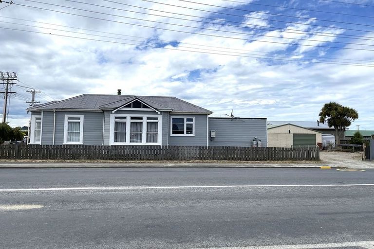 Photo of property in 64 James Street, Balclutha, 9230