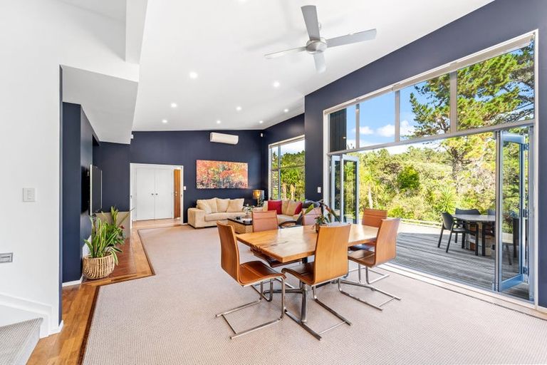 Photo of property in 84a Scott Road, Stanmore Bay, Whangaparaoa, 0932