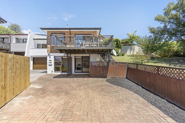 Photo of property in 3/96 Bleakhouse Road, Bucklands Beach, Auckland, 2014