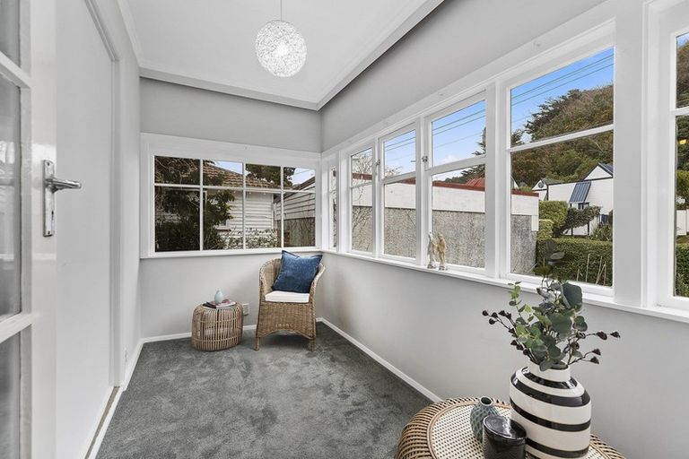 Photo of property in 33 Ranelagh Street, Karori, Wellington, 6012