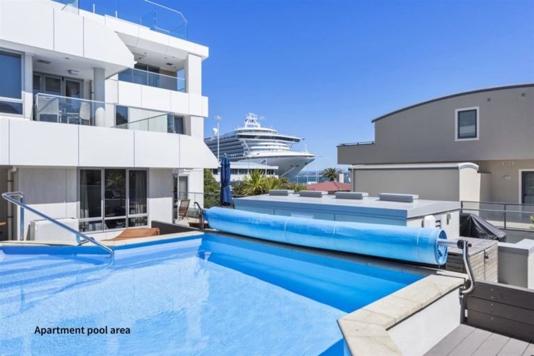 Photo of property in 36 Victoria Road, Mount Maunganui, 3116