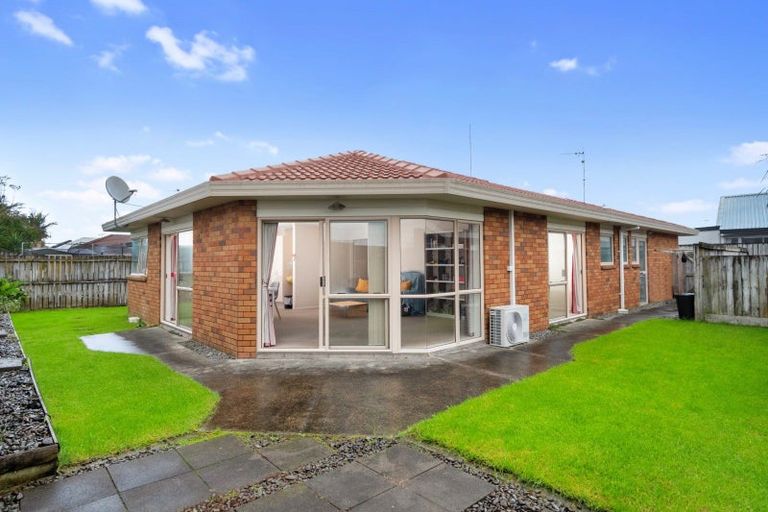 Photo of property in 19 Liftan Place, Mount Maunganui, 3116