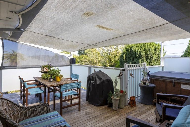 Photo of property in 65 Taharepa Road, Hilltop, Taupo, 3330