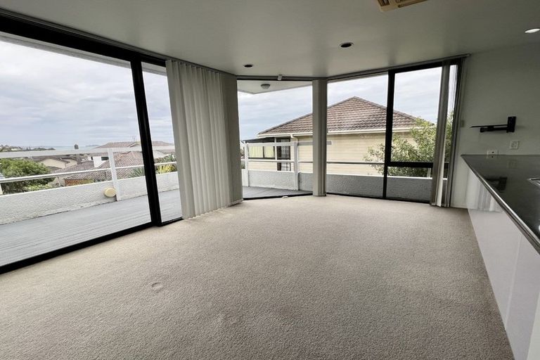 Photo of property in 2/174 Bucklands Beach Road, Bucklands Beach, Auckland, 2012