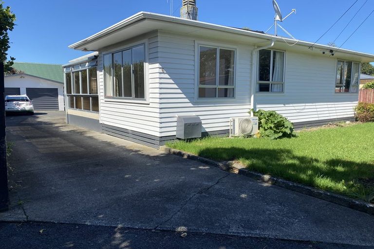 Photo of property in 6 Vesty Avenue, Hillcrest, Hamilton, 3216