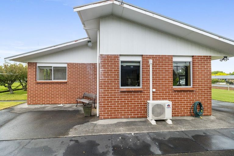 Photo of property in 200 High Street, Eltham, 4322