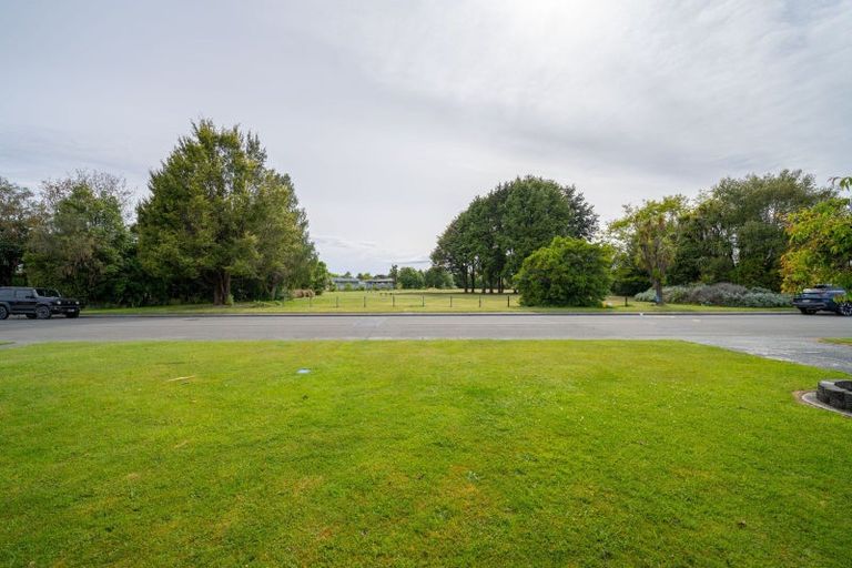 Photo of property in 35 Henry Street, Te Anau, 9600