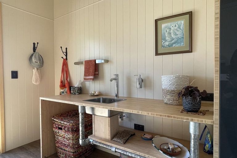 Photo of property in 5/4142 Hampden-palmerston Road, Hillgrove, Palmerston, 9482