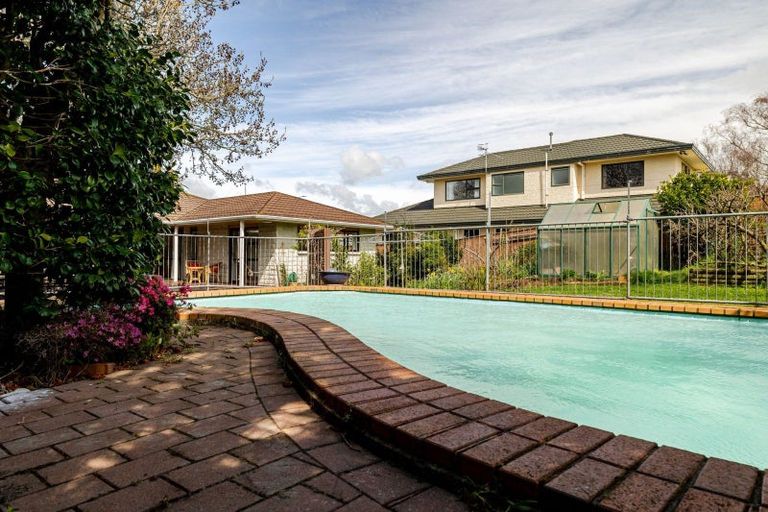 Photo of property in 43 Long Melford Road, Awapuni, Palmerston North, 4412