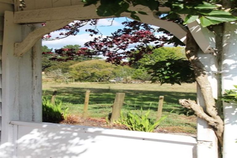 Photo of property in 2495 Hunua Road, Hunua, 2583