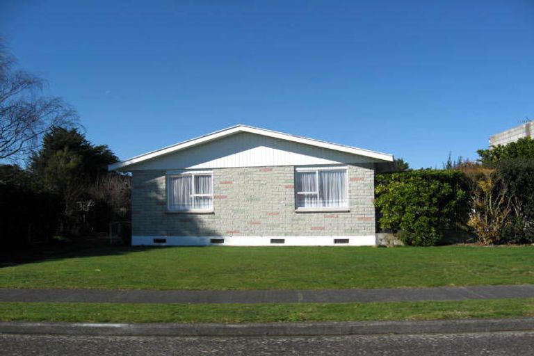 Photo of property in 5a Fairbrother Street, Carterton, 5713