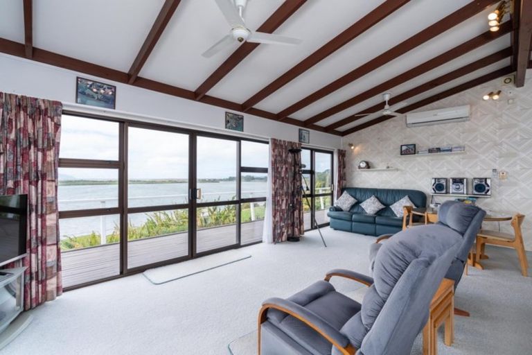 Photo of property in 4 Riverview Place, Waipu, 0582