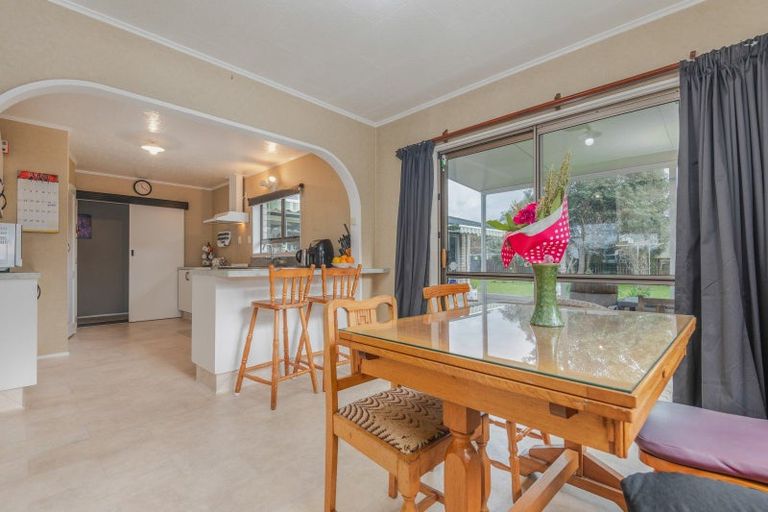 Photo of property in 43 Normanby Street, Woodville, 4920