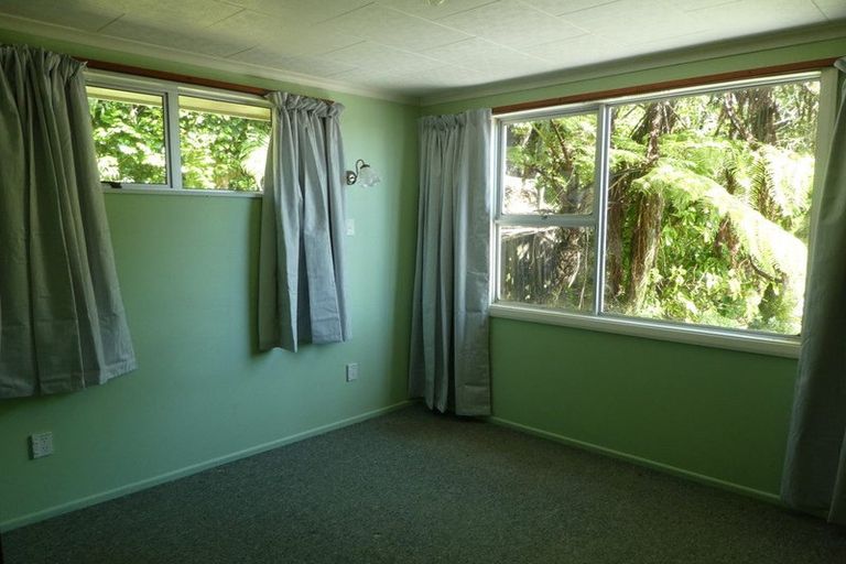 Photo of property in 20 Weenink Road, Karoro, Greymouth, 7805