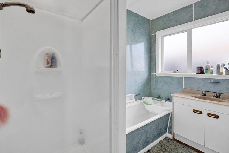 Photo of property in 21 Vogel Street, Hawera, 4610