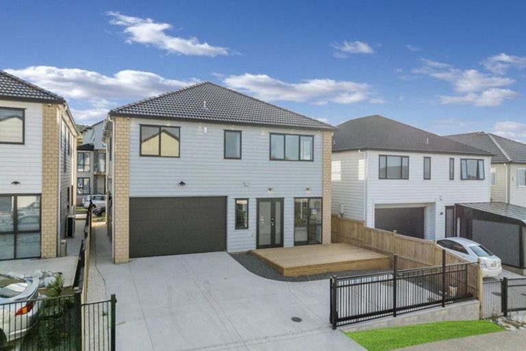 Photo of property in 53 Koromeke Street, Flat Bush, Auckland, 2019