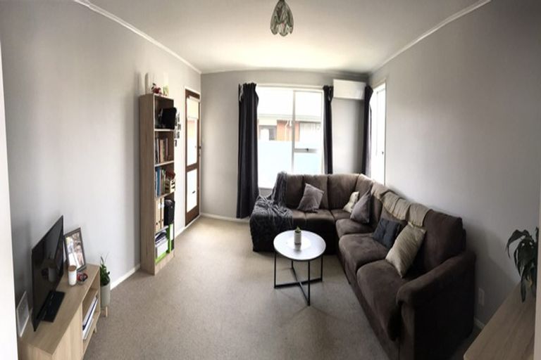 Photo of property in 1/65 William Street, Ashburton, 7700