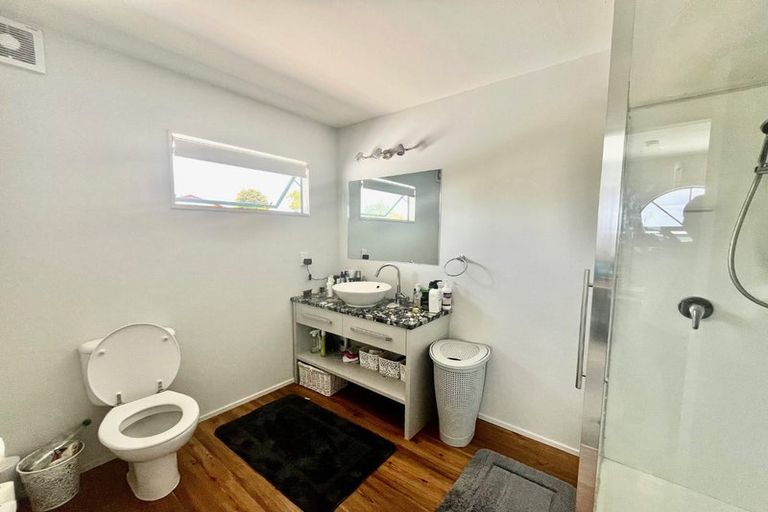 Photo of property in 35 Totara Road, Stanmore Bay, Whangaparaoa, 0932