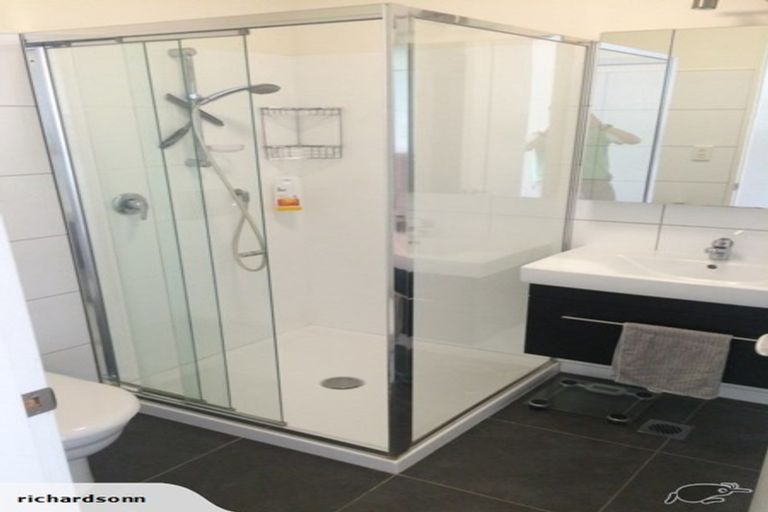 Photo of property in 1/25 Home Street, Mount Victoria, Wellington, 6011