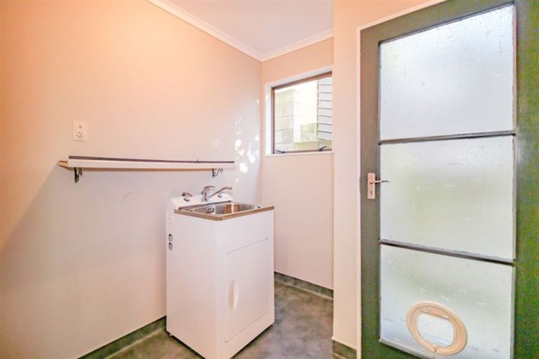 Photo of property in 24 Burtts Road, Durie Hill, Whanganui, 4500