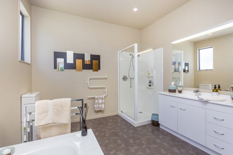 Photo of property in 26 Taumata Road, Omaha, Warkworth, 0986