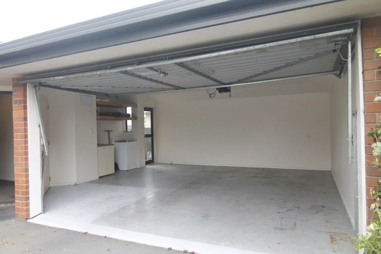 Photo of property in 31 Ballymena Drive, Belfast, Christchurch, 8051