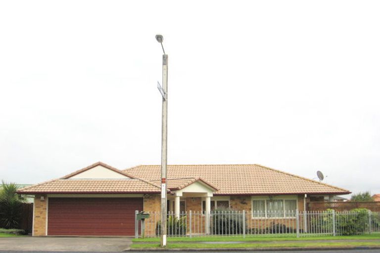 Photo of property in 8 Duckworth Road, Papakura, 2110