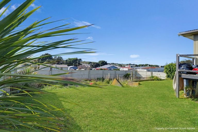 Photo of property in 43b Bamber Street, Castlecliff, Whanganui, 4501
