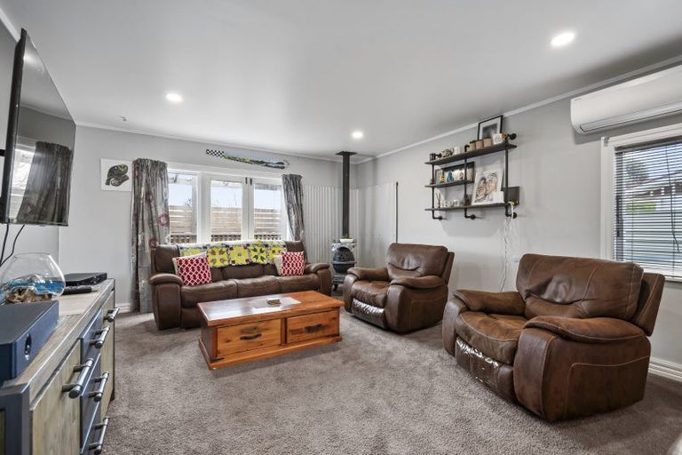 Photo of property in 35 Potaka Street, Marton, 4710