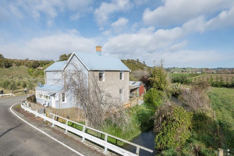 Photo of property in 2 Higgins Road, Brightwater, Wakefield, 7095