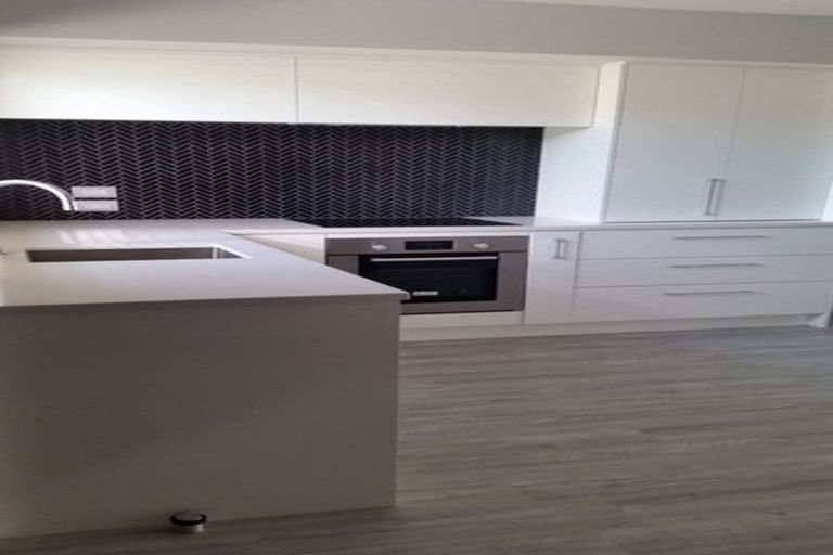 Photo of property in 5/312 Armagh Street, Christchurch Central, Christchurch, 8011