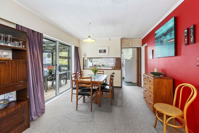 Photo of property in 14 Findhorn Place, Papakowhai, Porirua, 5024