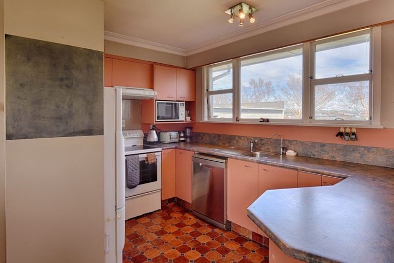 Photo of property in 55 Coutts Road, Gore, 9710