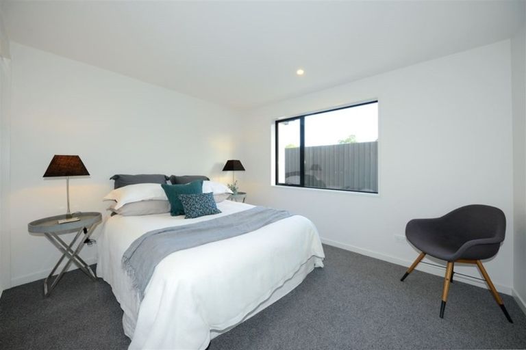 Photo of property in 10 Little Gem Road, Hornby, Christchurch, 8025