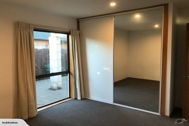 Photo of property in 6/4 Broadbent Street, Riccarton, Christchurch, 8041