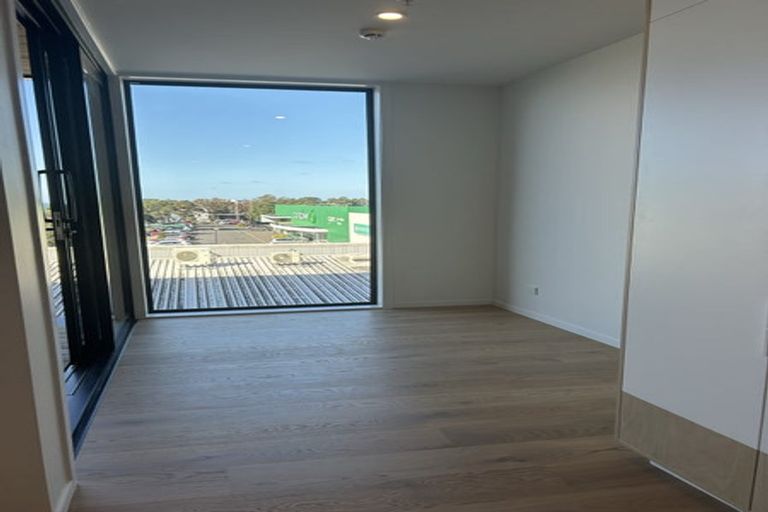 Photo of property in 211/32 Anzac Road, Browns Bay, Auckland, 0630