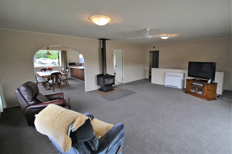 Photo of property in 73 Newcastle Street, Clyde, 9330